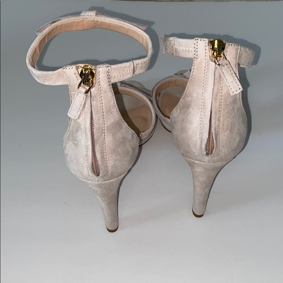 NIB Club Monaco Nude Bow Cedrika Sandals Heels - Picture 10 of 16